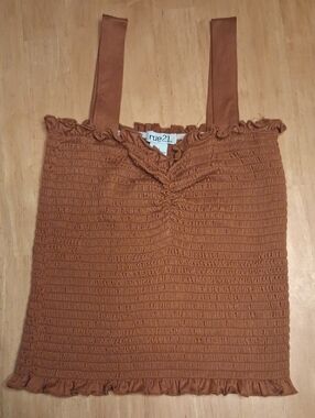 rue21 Rust Smocked Ruffle Tank NWT Size Medium